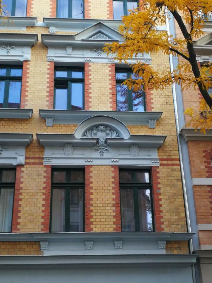 Schoener Wohnen Im Denkmal - Grosszuegig Geschnitten, Kostenfreies Wlan Leipzig Exterior photo